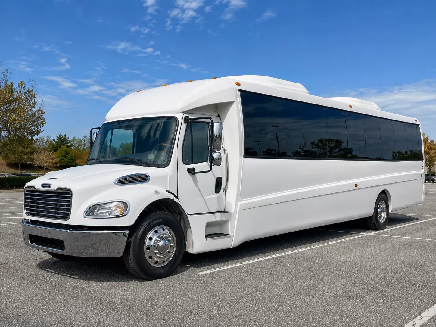 diamond bar 30 passenger party bus