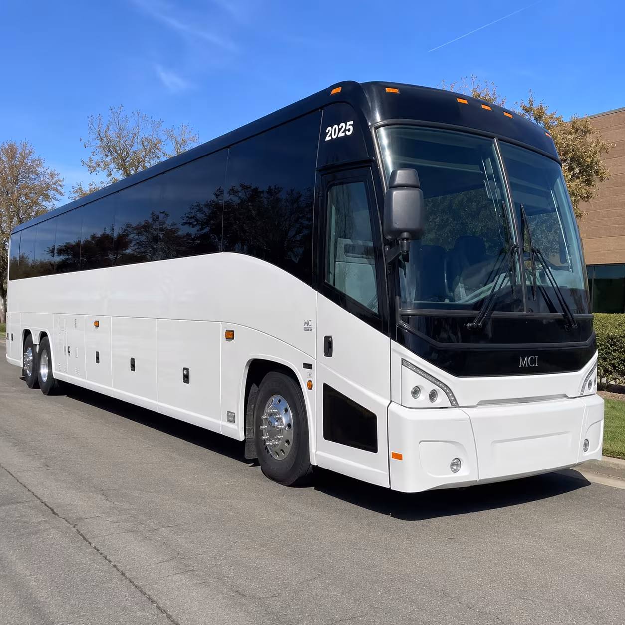 shuttle buses for fairplex trade shows corporate nights and pomona expo events
